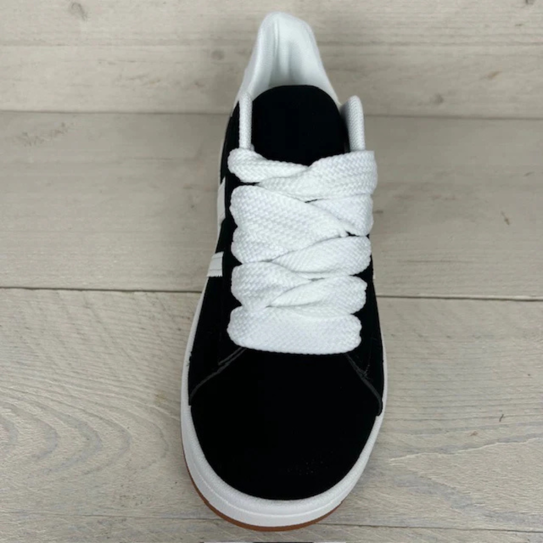 Sapatos Unissexo com um Toque Desportivo Clássico