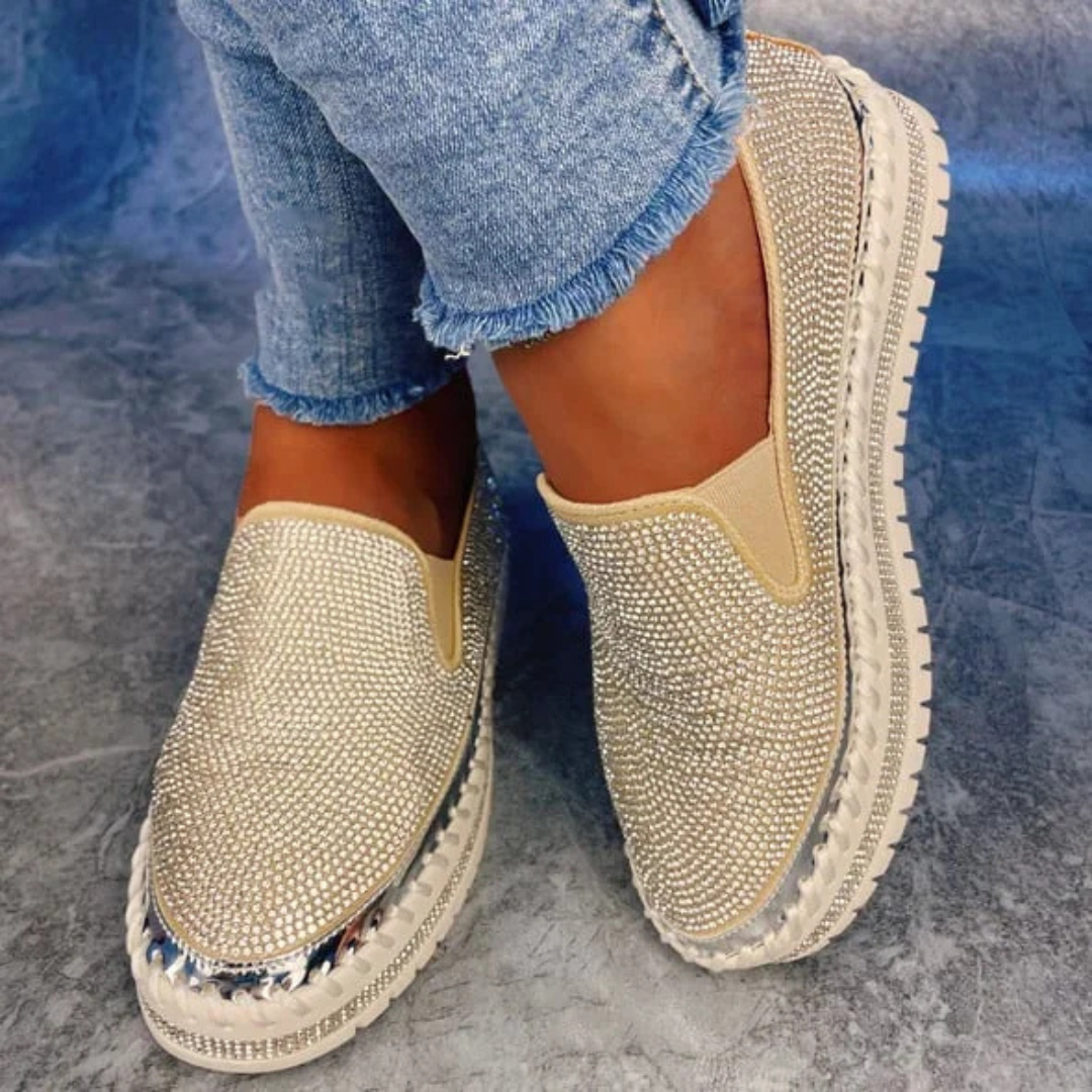 Sapatos slip-on respiráveis para mulher com plataforma e strass
