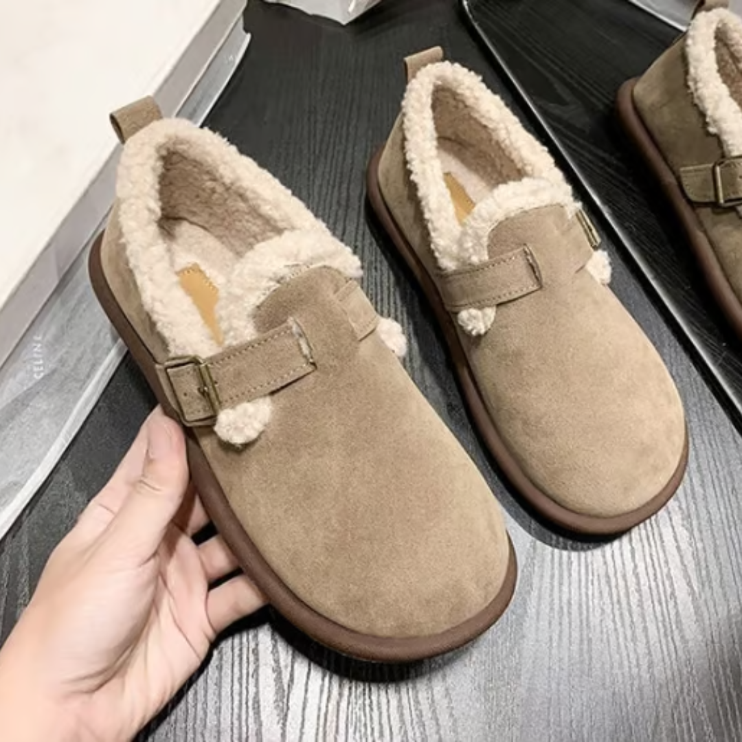 Sapatos Rasos de Pelúcia com Biqueira Redonda para Mulher